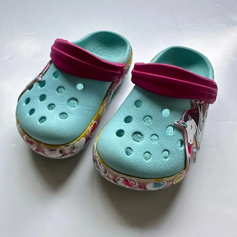 CROCS unicorn details